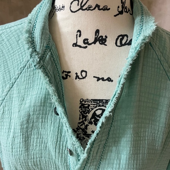 FREE PEOPLE SUMMER DAYDREAM RAW EDGE TOP XS S M - Picture 6 of 6